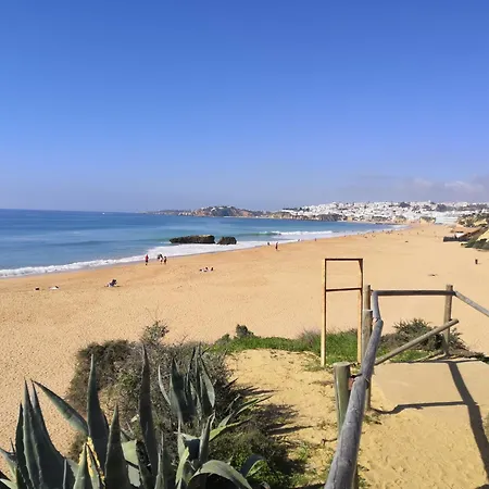 Appartamento 2-b Sleeps 6 Pool Parking