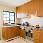 2-b Sleeps 6 Pool Parking Apartament Albufeira