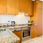 アパート 2-b Sleeps 6 Pool Parking アルブフェイラ